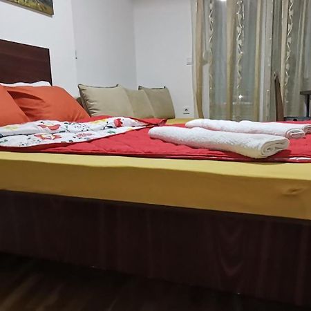 Apartment Delfina1 Ohrid Buitenkant foto