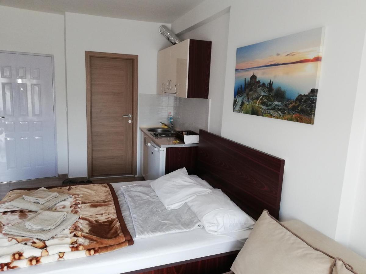 Apartment Delfina1 Ohrid Buitenkant foto